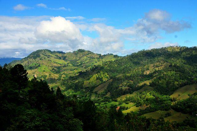 Montañas verdes de Jarabacoa