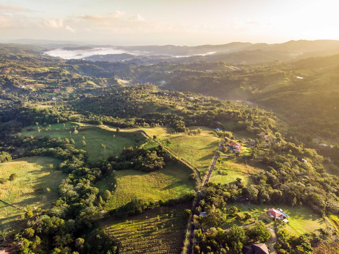 Paisaje montañoso de Jarabacoa, República Dominicana